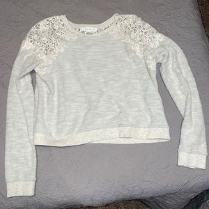 Forever 21 Lace Gray Heather Crop Crewneck! Size M! NEVER WORN!!